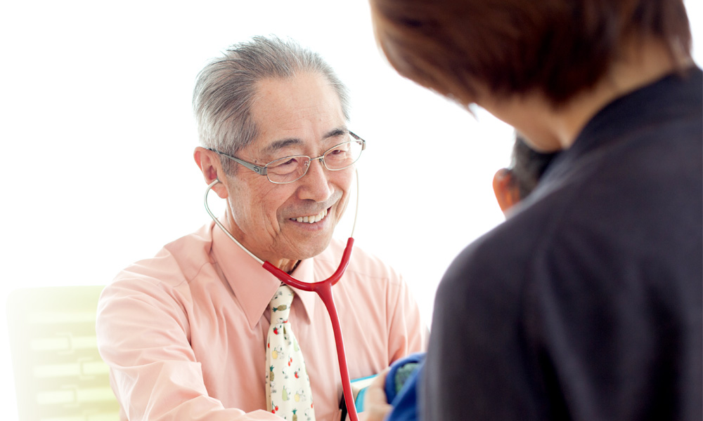 小児科医 上田 一博